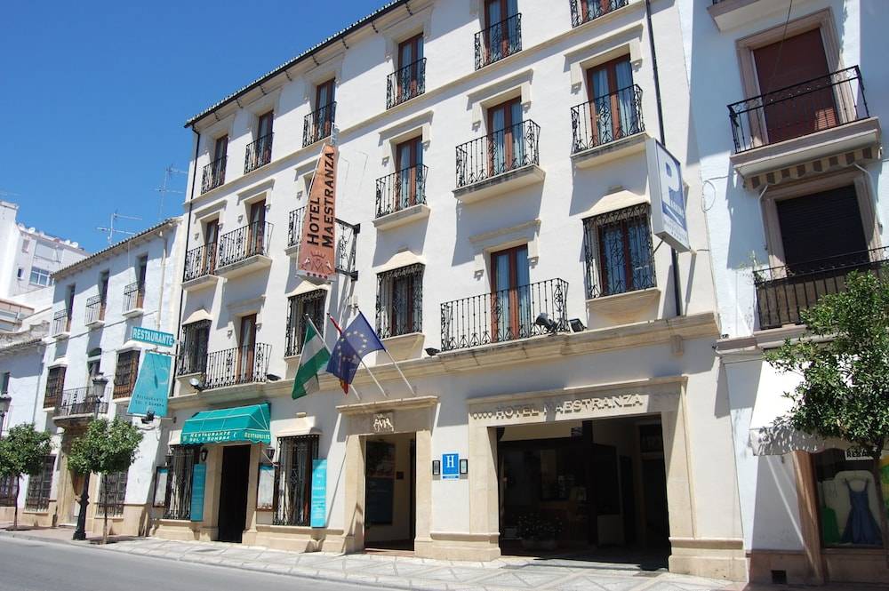 Hotel Maestranza 2