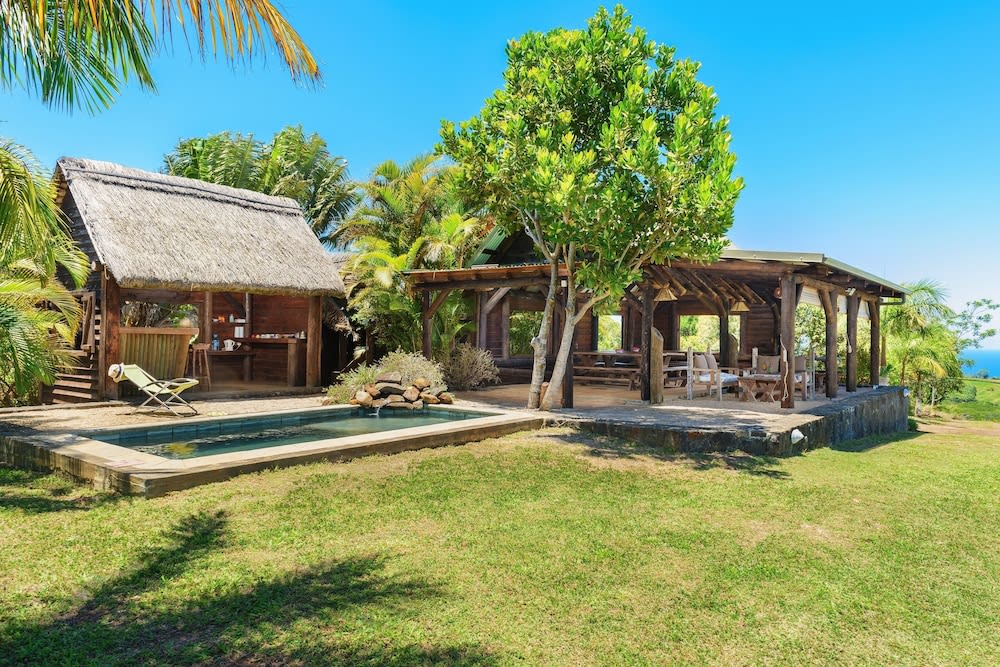 La Vieille Cheminée, Tropical Farm & Eco-Lodges 1