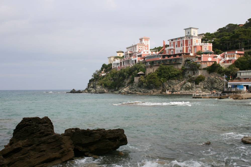 Hotel Baia Del Sorriso 1