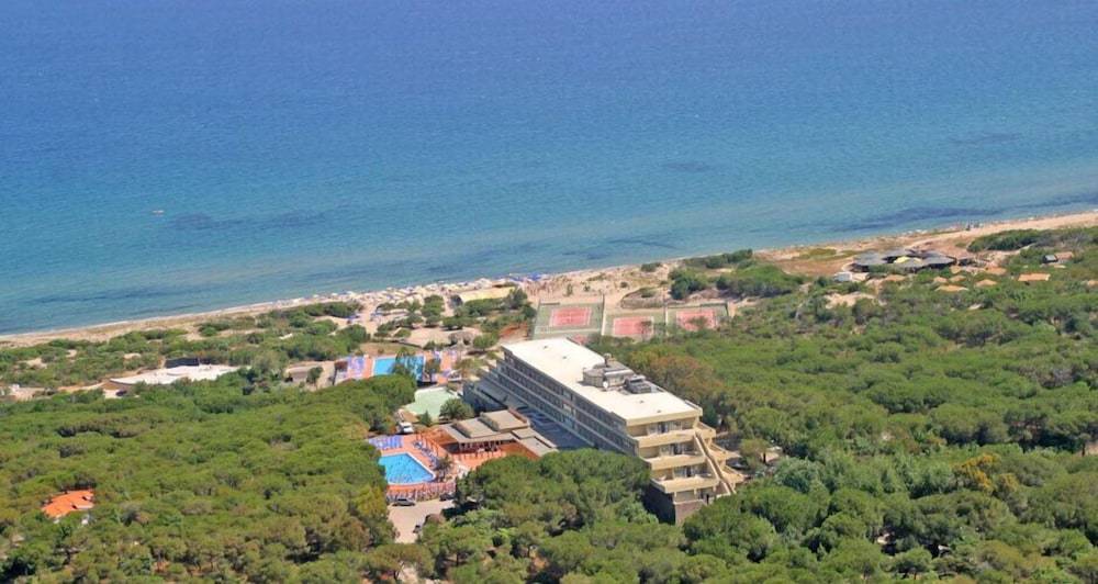 Villaggio dei Pini 1