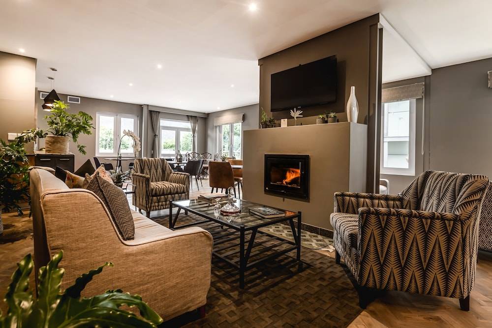 Franschhoek Boutique Hotel - Lion Roars Hotels & Lodges 2