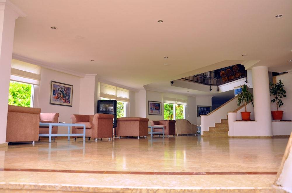 Blue Night Hotel 2