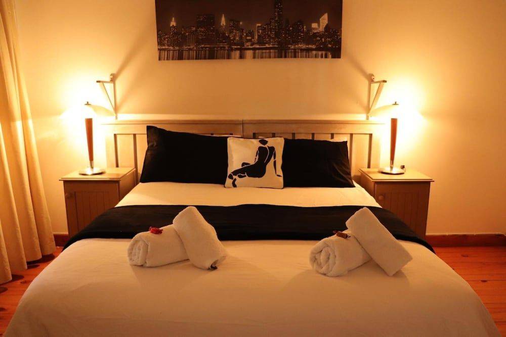 Le Bay Lodge 1