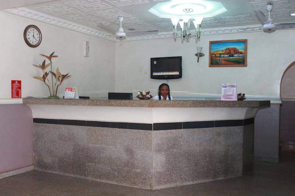 Emrosy Hotels 2