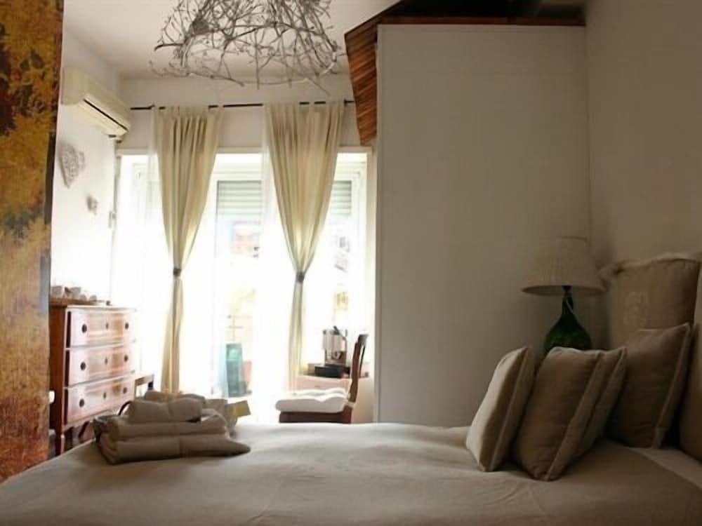 Le Fate Apartments 1