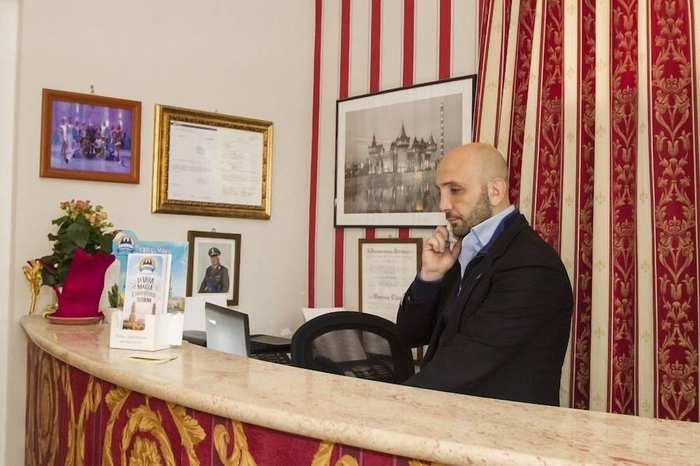 Hotel magnolia 1000 mt dal casello 1