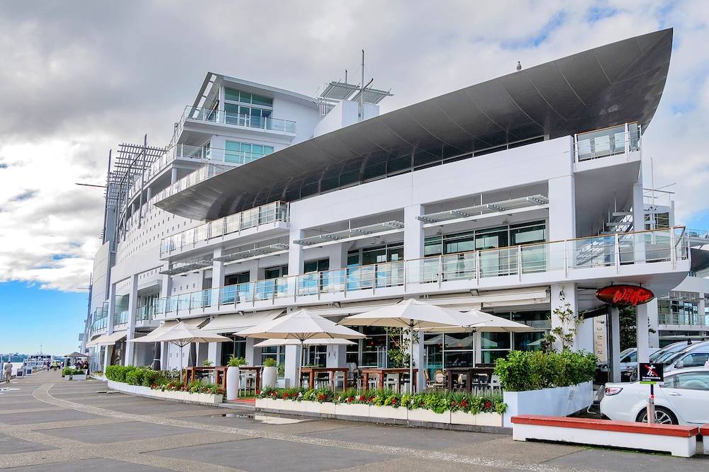 Princes Wharf Boutique Apartments 1
