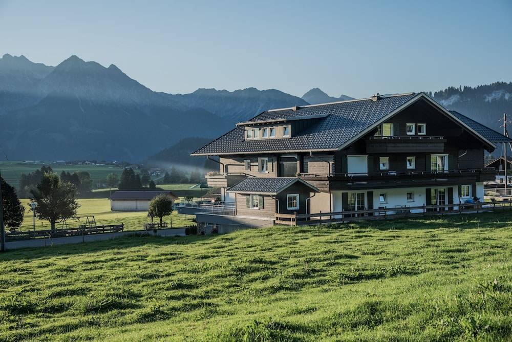 Alpenhaus Steiner - Top-Ferienwohnungen - Sommer-Bergbahn inklusive 1