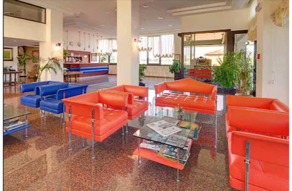 Recina Hotel 2