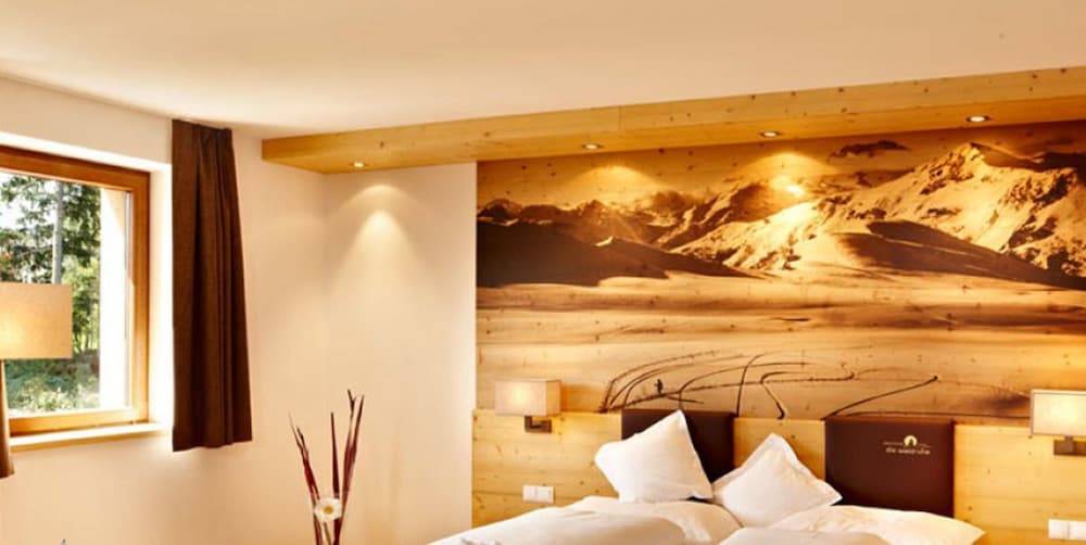 Naturhotel Die Waldruhe - Dolomites 1