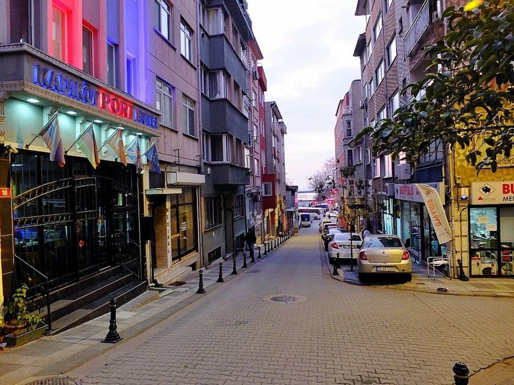 Kadikoy Port Hotel 1