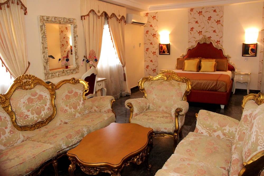 Calabar Harbour Resort SPA 1