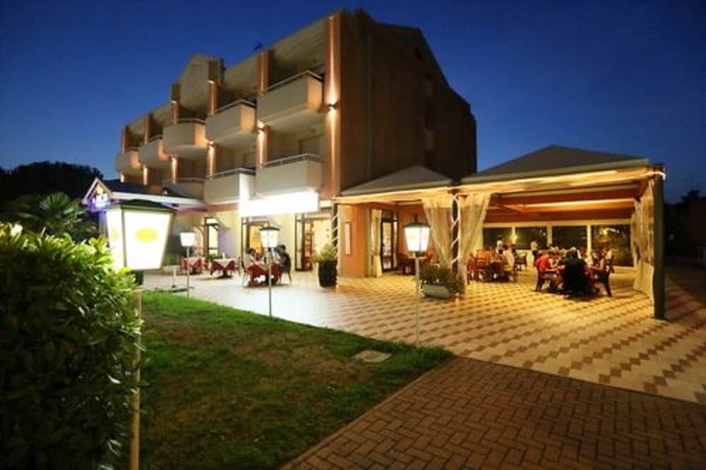 Residence Joker 1