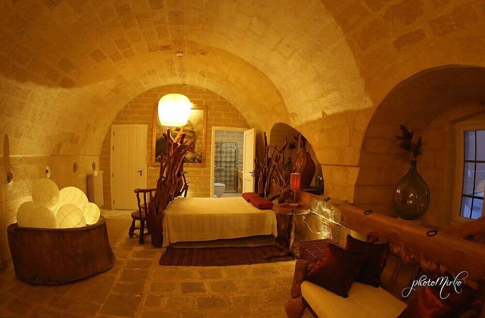 Domus Decclesiis 1