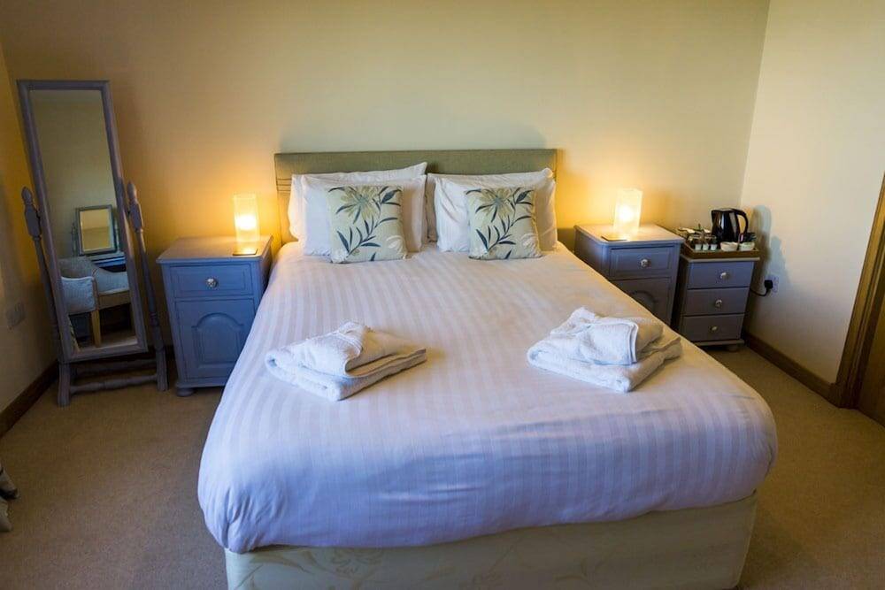 Old Pier Cottage B&B 2