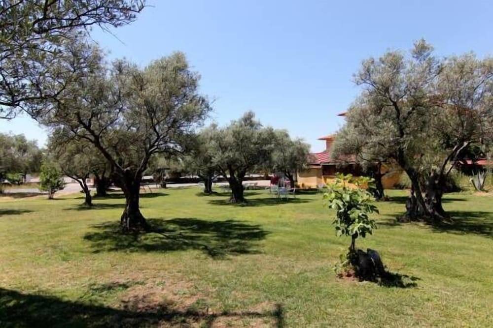 Hotel Rural Hojaranzos 1