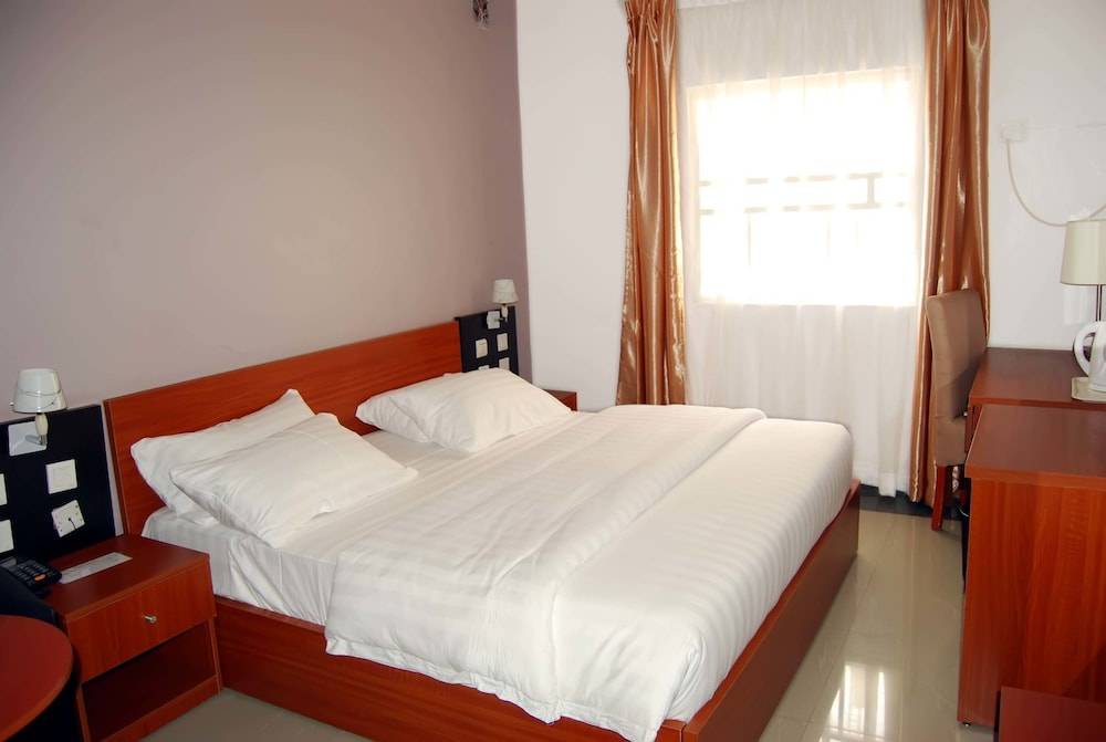 Kifina Emerald Hotel 1