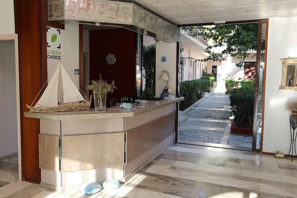 Sunshine Inn Hotel 2