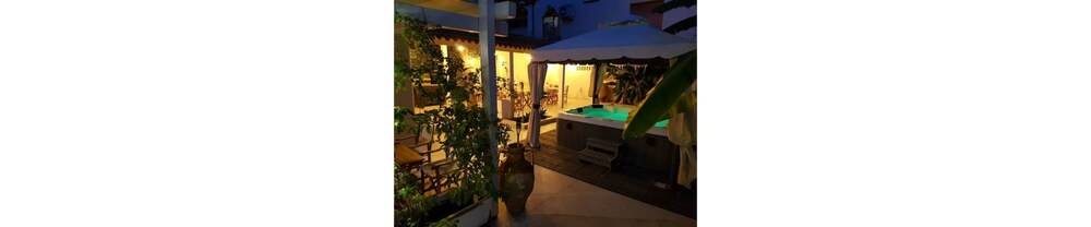 Mina Accomodation 1