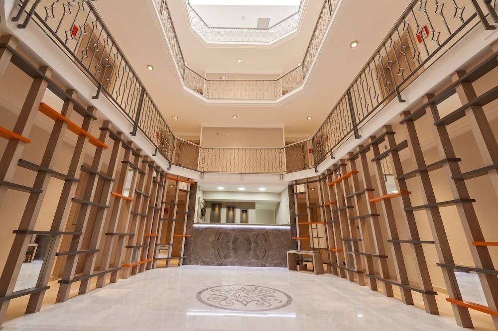 Atrium Apart Otel 2