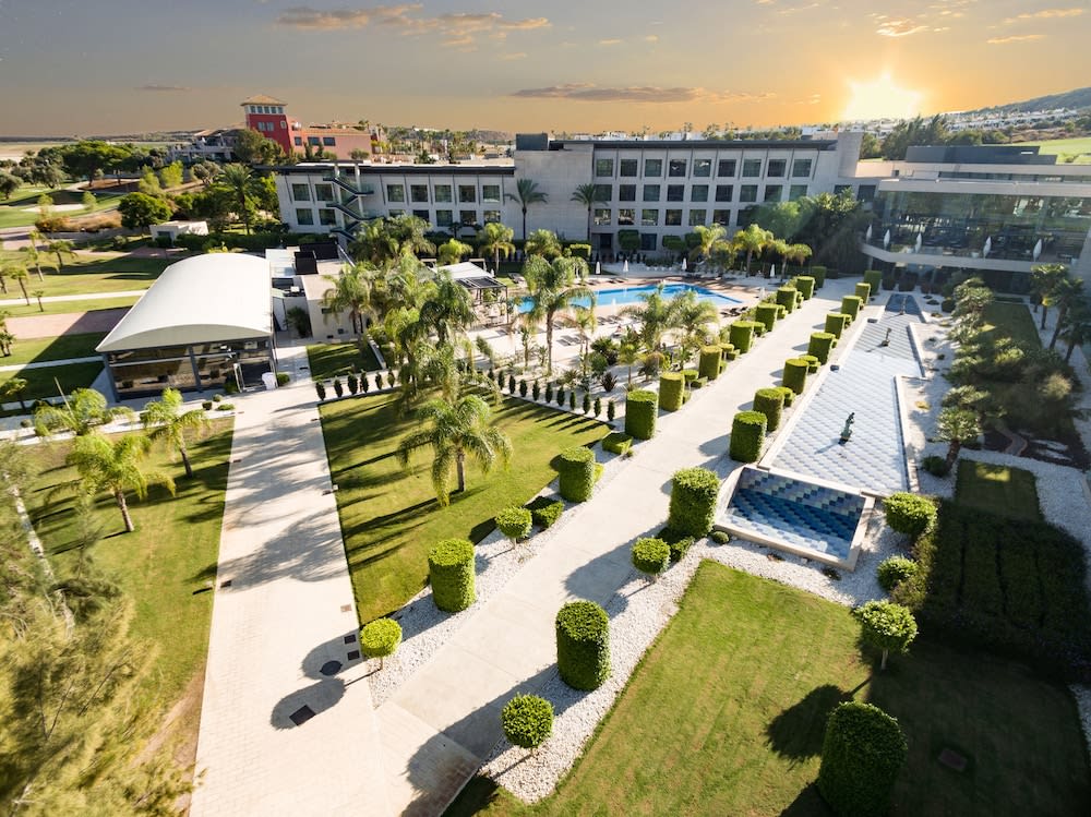 La Finca Resort 1