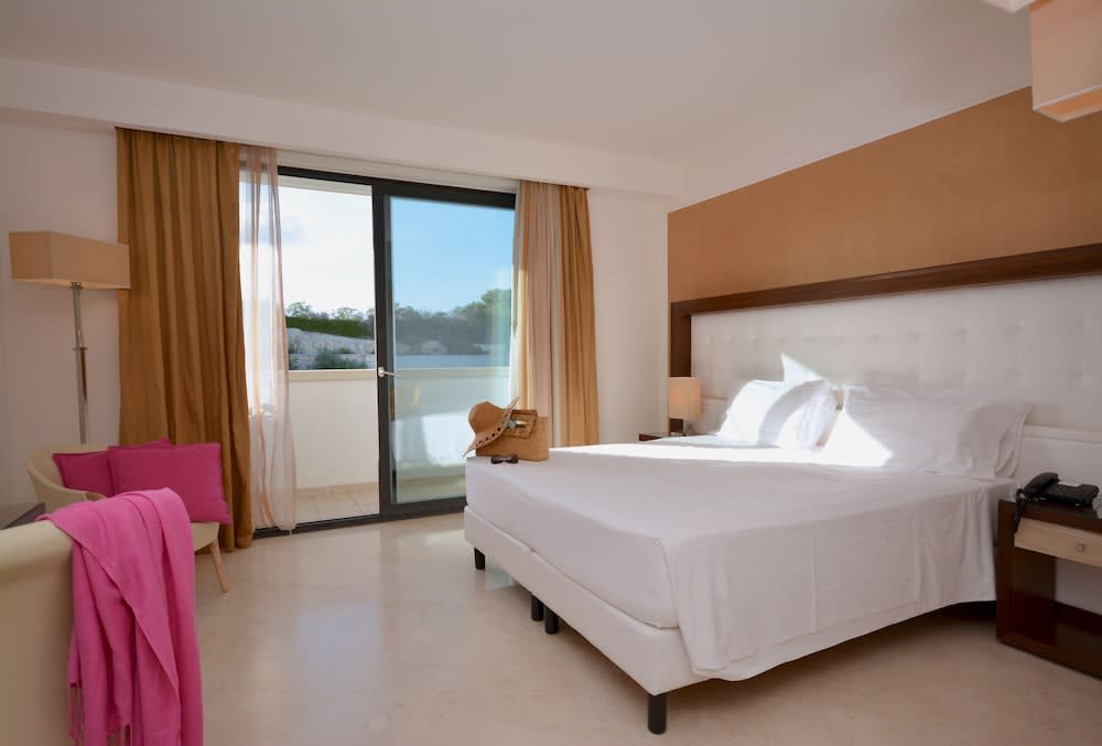 Apulia Hotel Vittoria Resort Pool & SPA 2