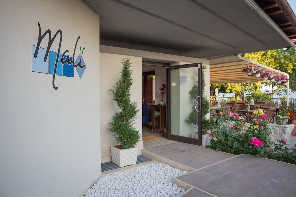 Malì Trevignano Piccolo Hotel 1