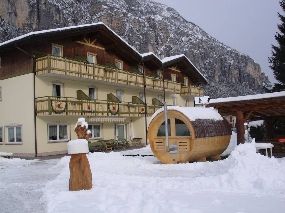 Hotel Garni Relax 1