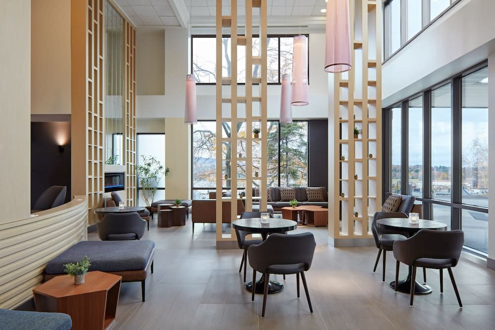 Delta Hotels by Marriott Sherbrooke Conference Centre 2
