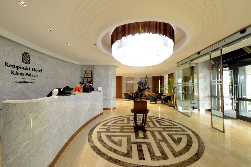 Kempinski Hotel Khan Palace 2