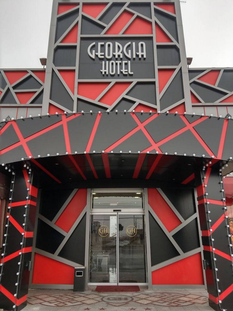 Georgia Hotel 1