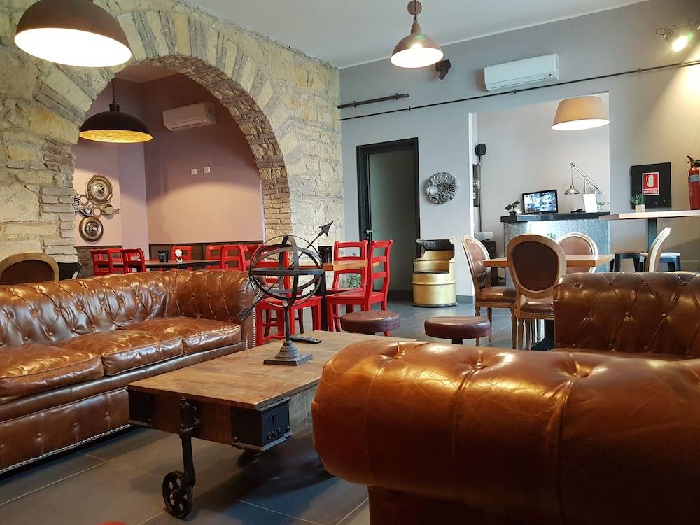 Halex room&food 1