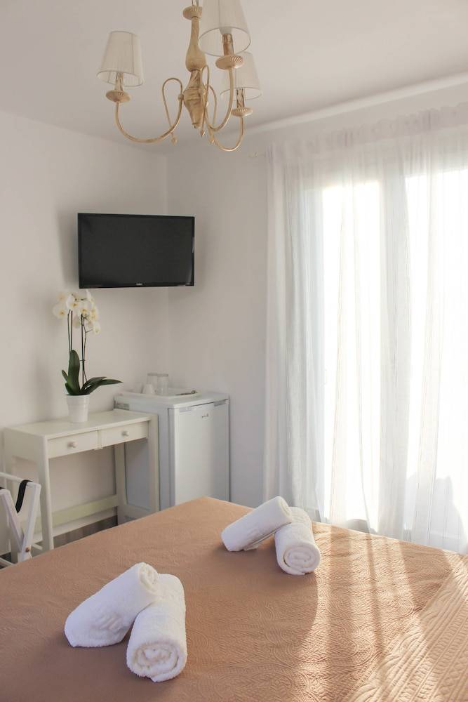 Crystal View Mykonos 2