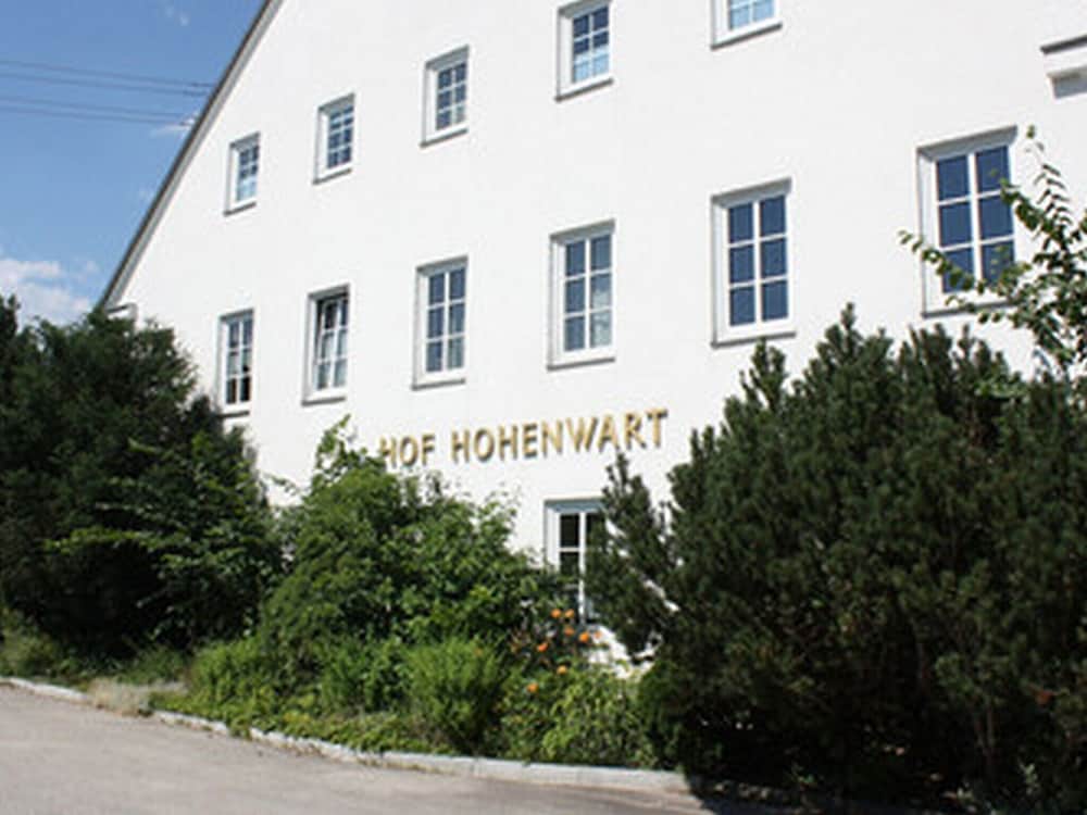 Hotel Boarding House Hohenwart 1