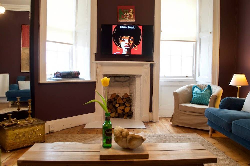 JOIVY Old Town Gem - Apartment With Great City Views 1