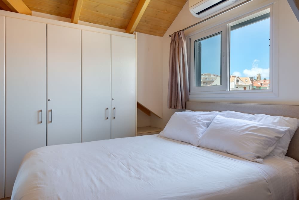 Elegant Living 2