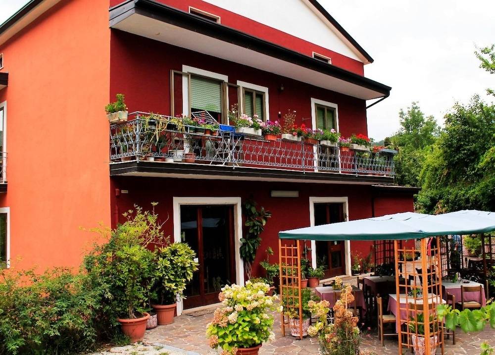 La Casina Rossa 1