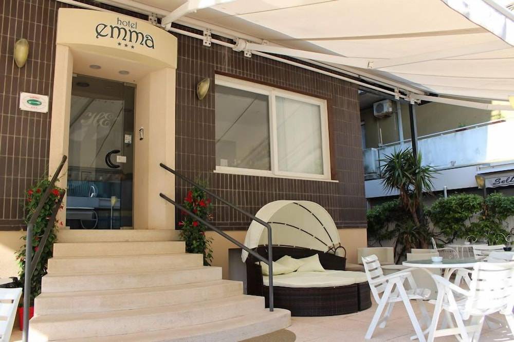 Hotel Emma 1