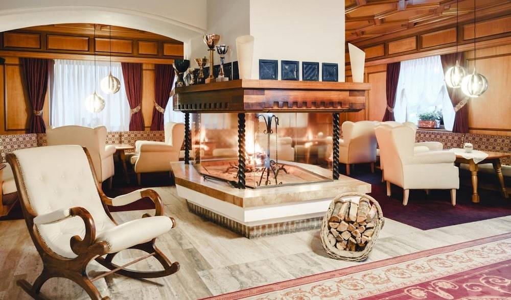 Kristiania Small Dolomites Hotel 2