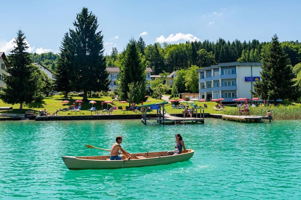 Strandhotel Schabus 1