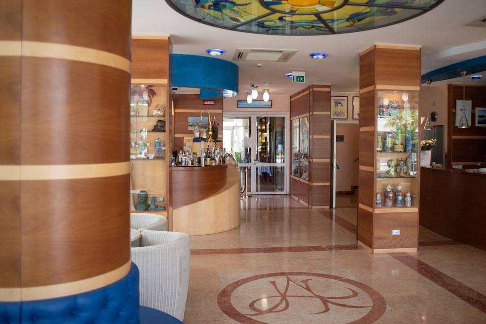 Hotel Arizona 2