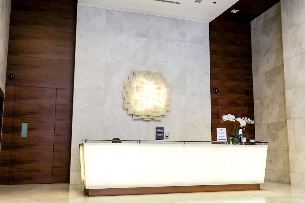 Nasma Luxury Stays - Standpoint Tower A 2