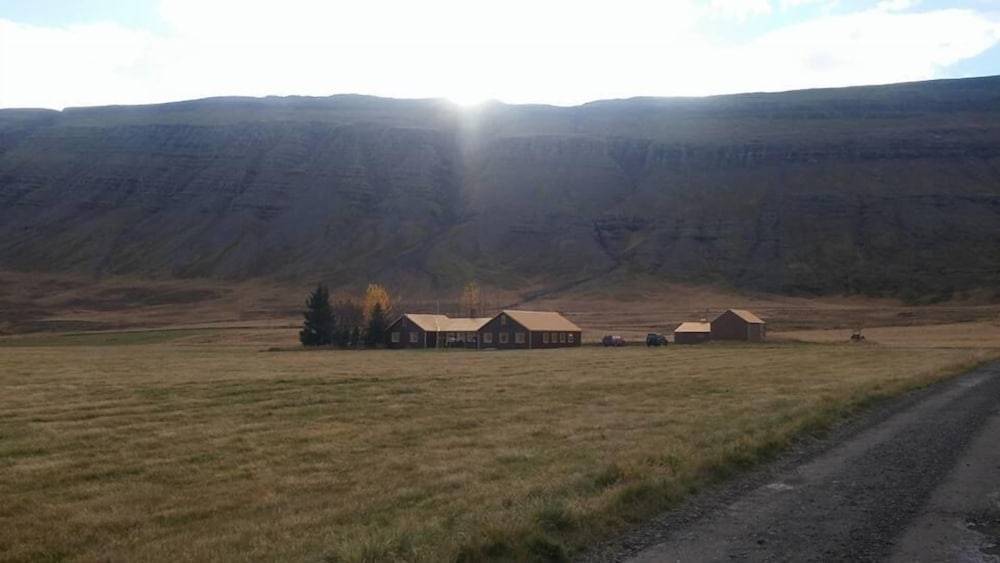 Skarð 1