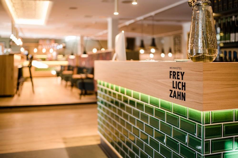 Weinhotel Freylich Zahn 1