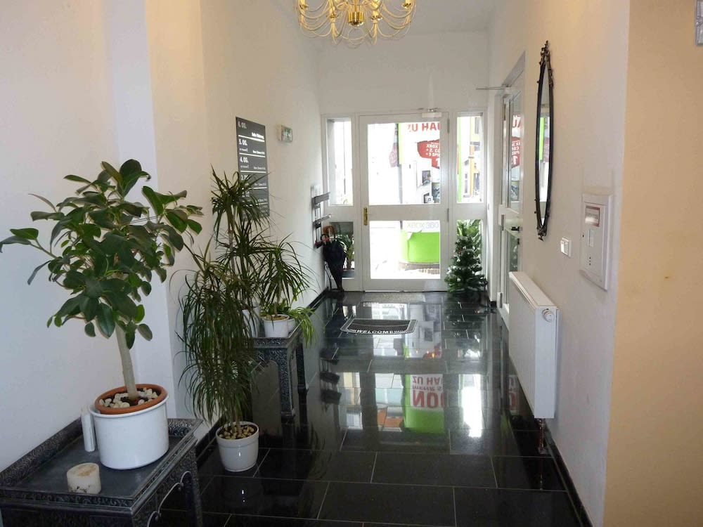 Hotel Famosa 2