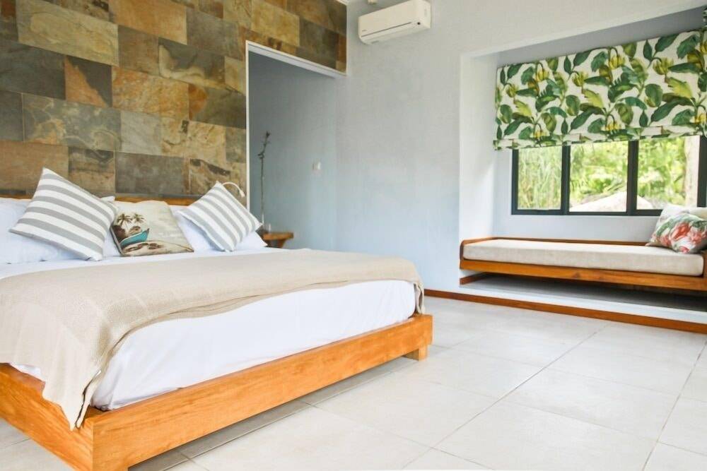 Domaine Desaubin Luxury Villas 2