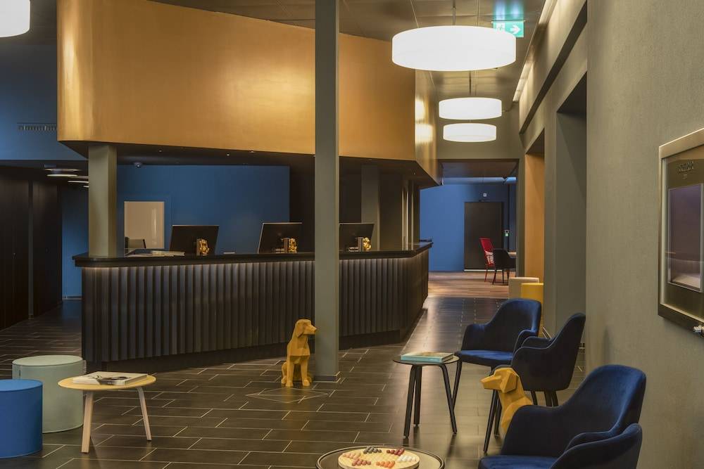 The HEY HOTEL 2