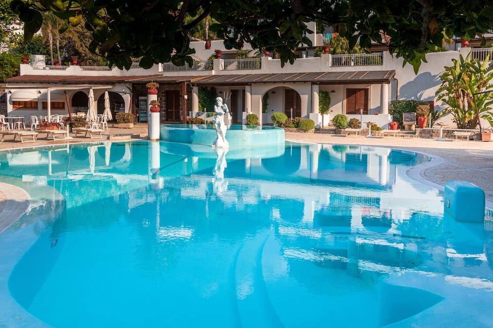Hotel Tritone Lipari 1