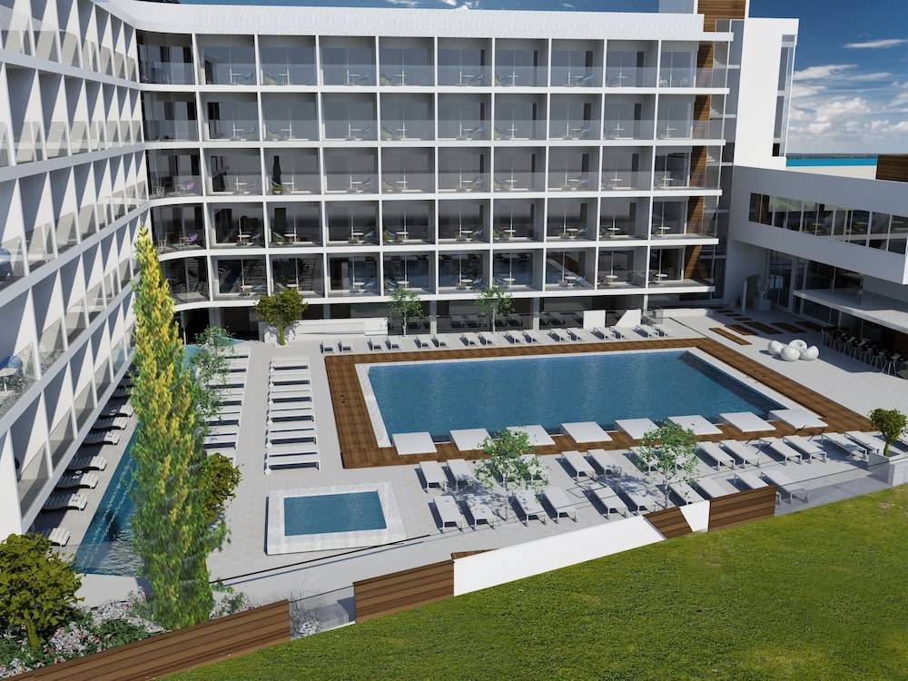 Eleana Hotel 1