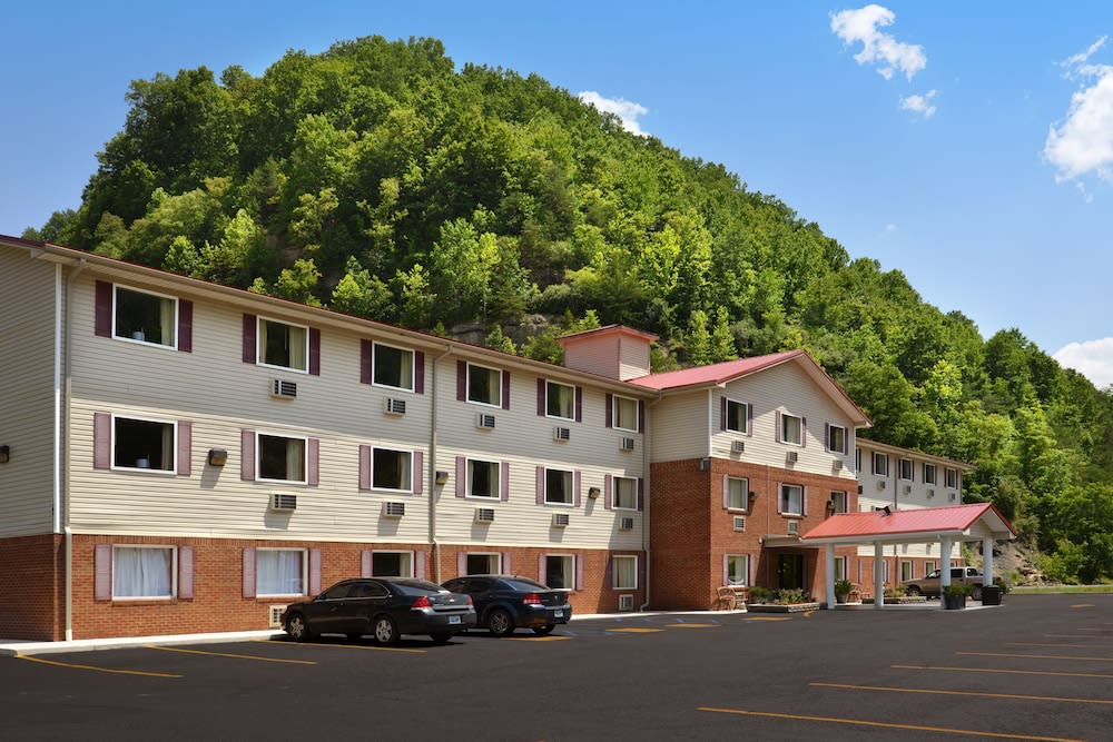Spark By Hilton Prestonsburg 1